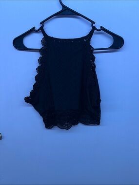 SHEIN Black Lace Halter Crop Top